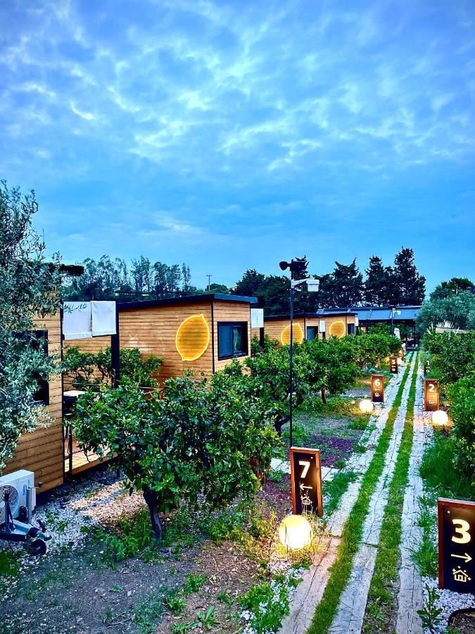 Tiny Town Kuyucak Hotel Karaburun  Exterior photo